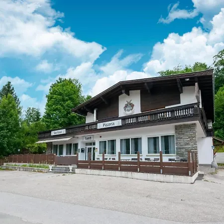 Attractive With Terrace Apartament