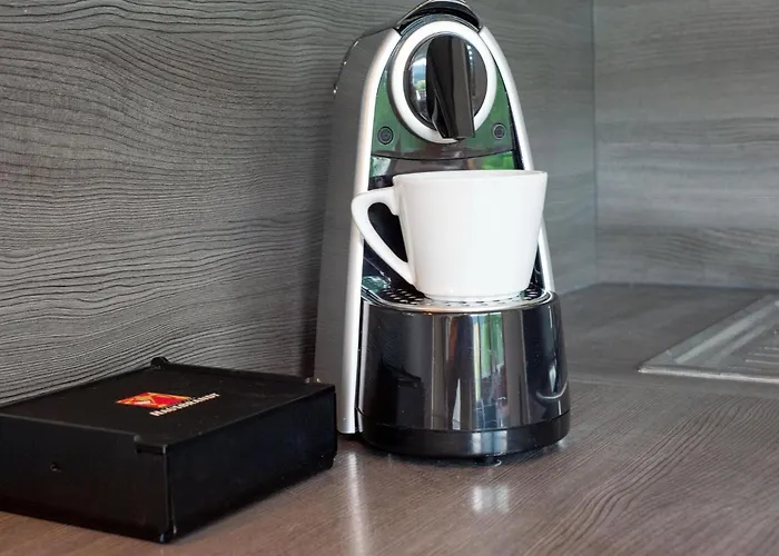 Attractive With Terrace Apartment *