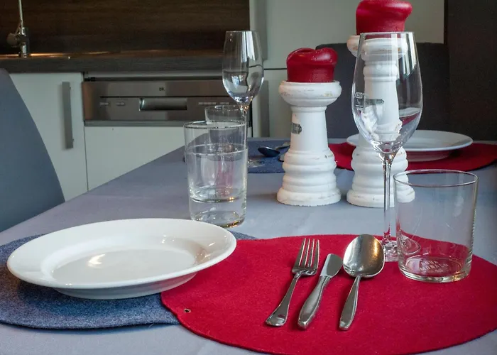 Attractive With Terrace Apartment *