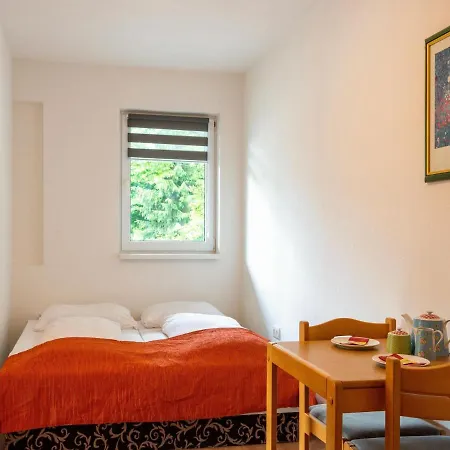 Attractive With Terrace Appartement