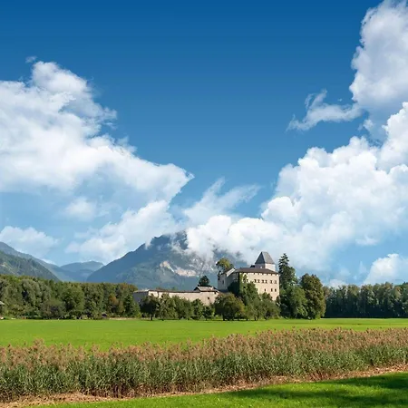 Attractive With Terrace * Kirchbichl